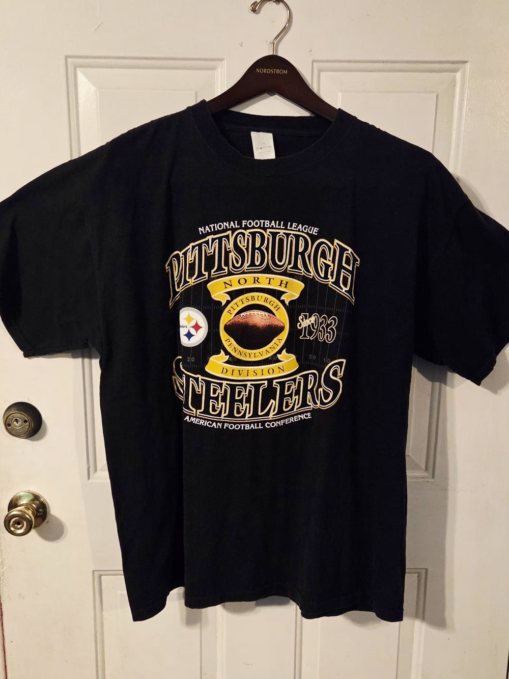 Pittsburgh Steelers VINTAGE Black Graphic Tee - NFL Team Shirt -X LARGE